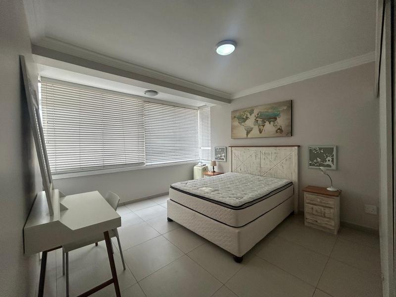 To Let 1 Bedroom Property for Rent in Green Point Western Cape